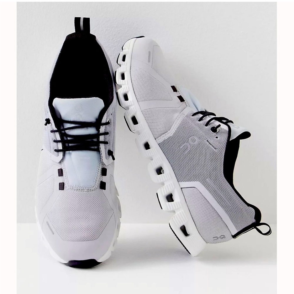 On Running Cloud 5 - Waterproof Sneakers